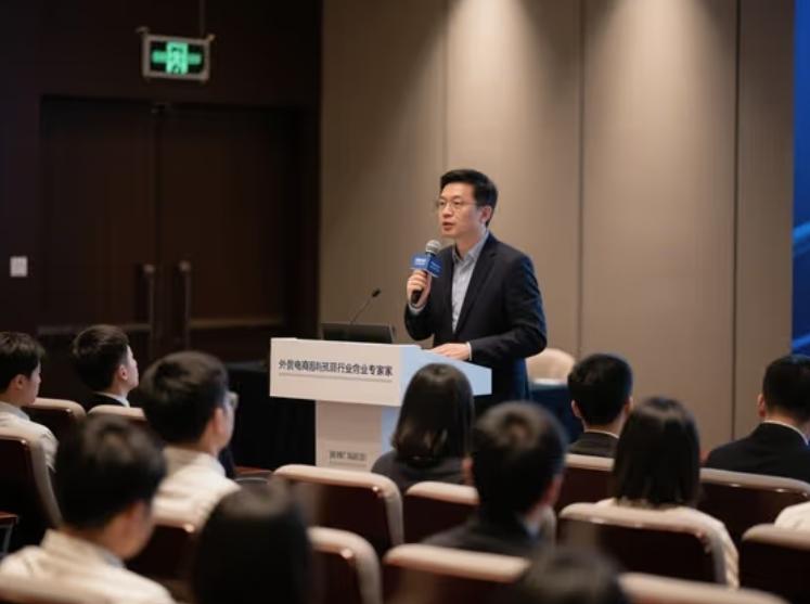 New Opportunities Emerge in Cross-Border E-commerce